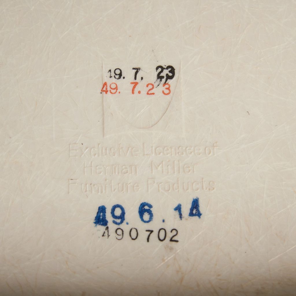 Herman Miller イームズ サイドシェルチェア ヴィンテージ スタッキングベース FRP Eames 椅子 ハーマンミラー ビンテージ 名作 97498