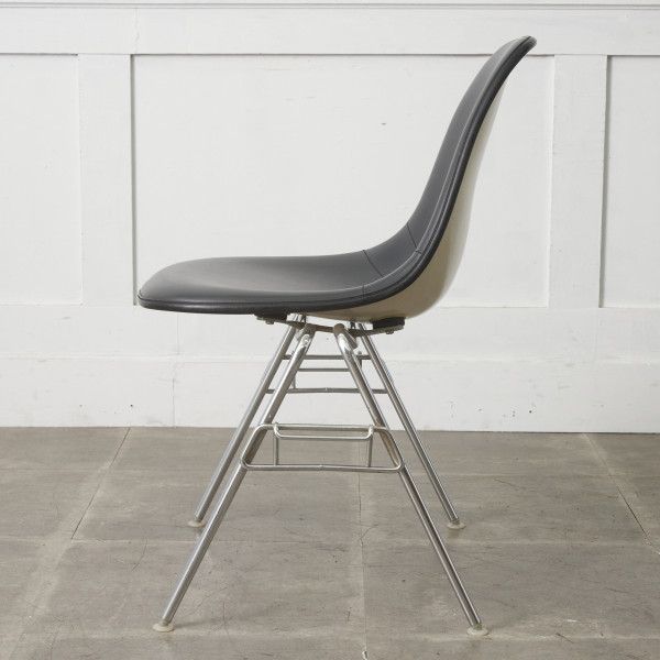 Herman Miller イームズ サイドシェルチェア ヴィンテージ スタッキングベース FRP Eames 椅子 ハーマンミラー ビンテージ 名作 97499