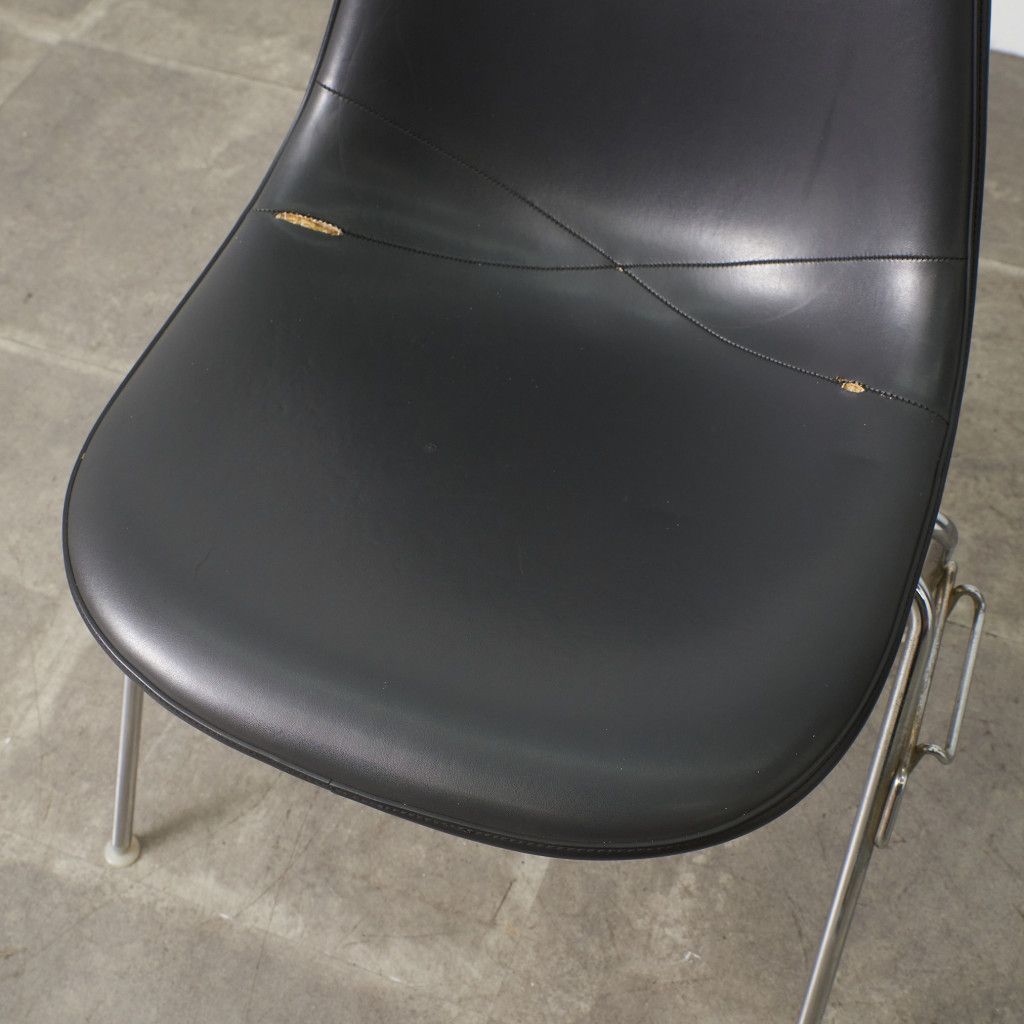 Herman Miller イームズ サイドシェルチェア ヴィンテージ スタッキングベース FRP Eames 椅子 ハーマンミラー ビンテージ 名作 97501 Herman Miller イームズ サイドシェルチェア ヴィンテージ スタッキングベース FRP Eames 椅子 ハーマンミラー ビンテージ 名作 97501