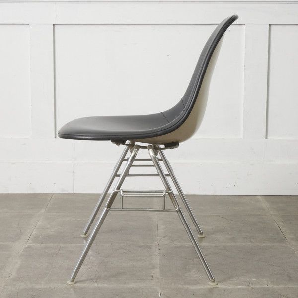 Herman Miller イームズ サイドシェルチェア ヴィンテージ スタッキングベース FRP Eames 椅子 ハーマンミラー ビンテージ 名作 97509