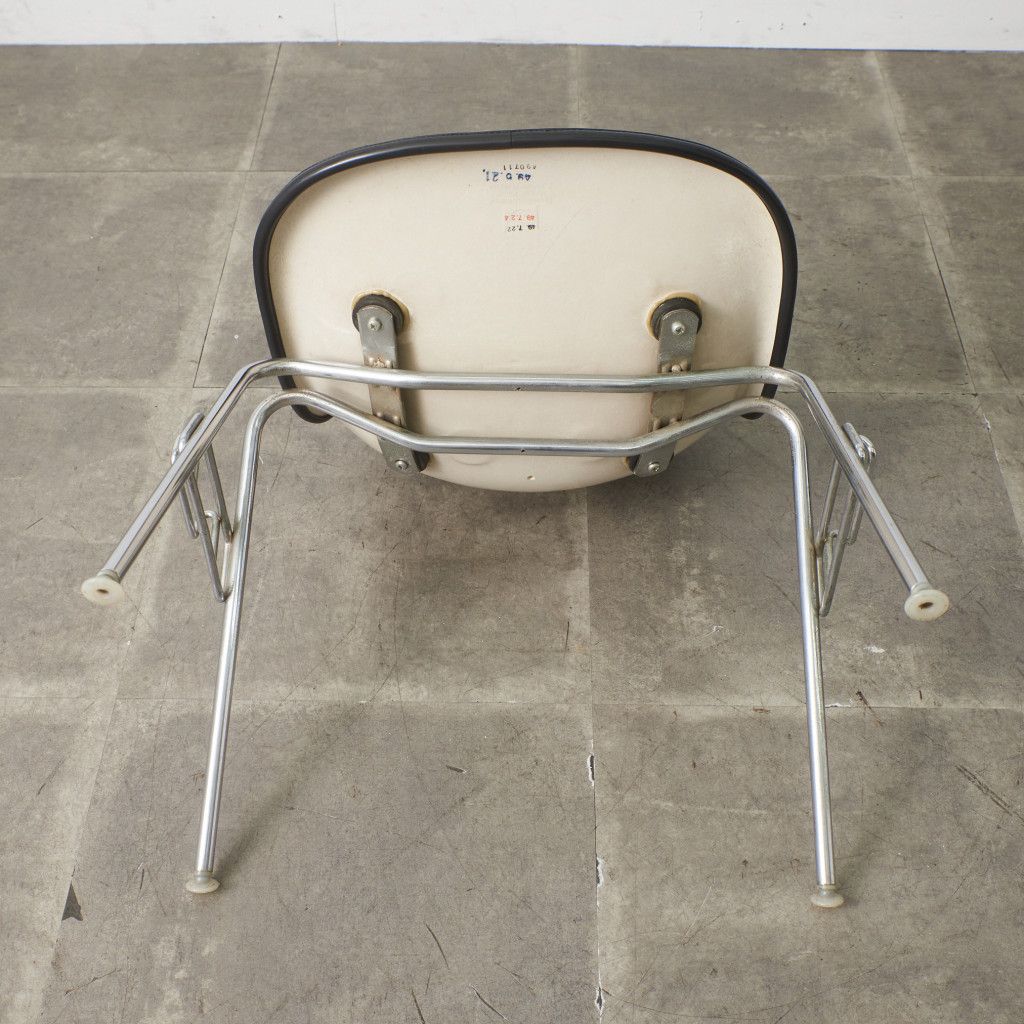 Herman Miller イームズ サイドシェルチェア ヴィンテージ スタッキングベース FRP Eames 椅子 ハーマンミラー ビンテージ 名作 97509