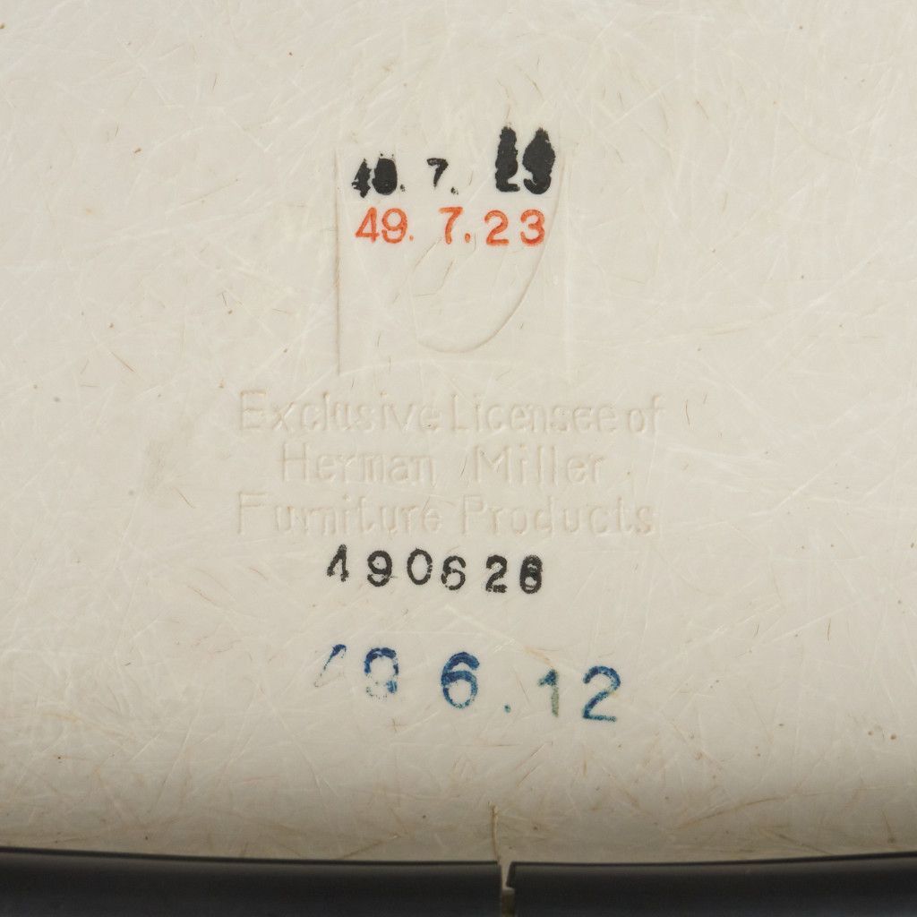 Herman Miller イームズ サイドシェルチェア ヴィンテージ スタッキングベース FRP Eames 椅子 ハーマンミラー ビンテージ 名作 97510 Herman Miller イームズ サイドシェルチェア ヴィンテージ スタッキングベース FRP Eames 椅子 ハーマンミラー ビンテージ 名作 97510