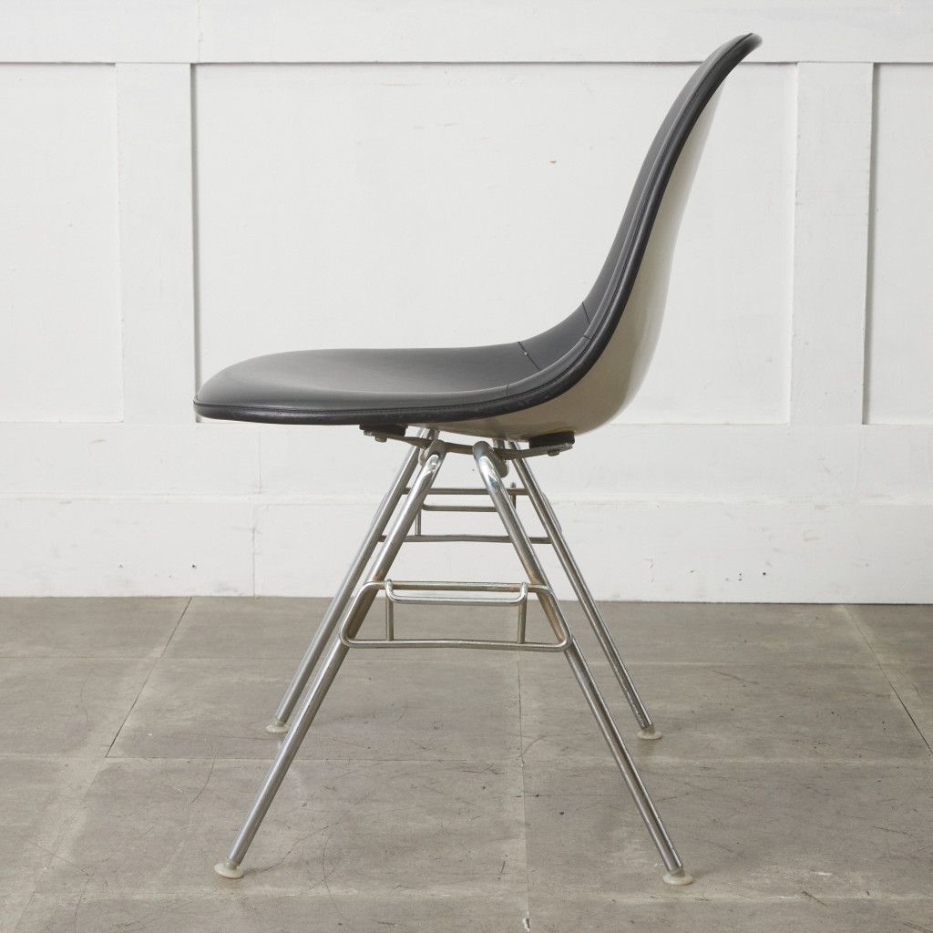 Herman Miller イームズ サイドシェルチェア ヴィンテージ スタッキングベース FRP Eames 椅子 ハーマンミラー ビンテージ 名作 97512 Herman Miller イームズ サイドシェルチェア ヴィンテージ スタッキングベース FRP Eames 椅子 ハーマンミラー ビンテージ 名作 97512
