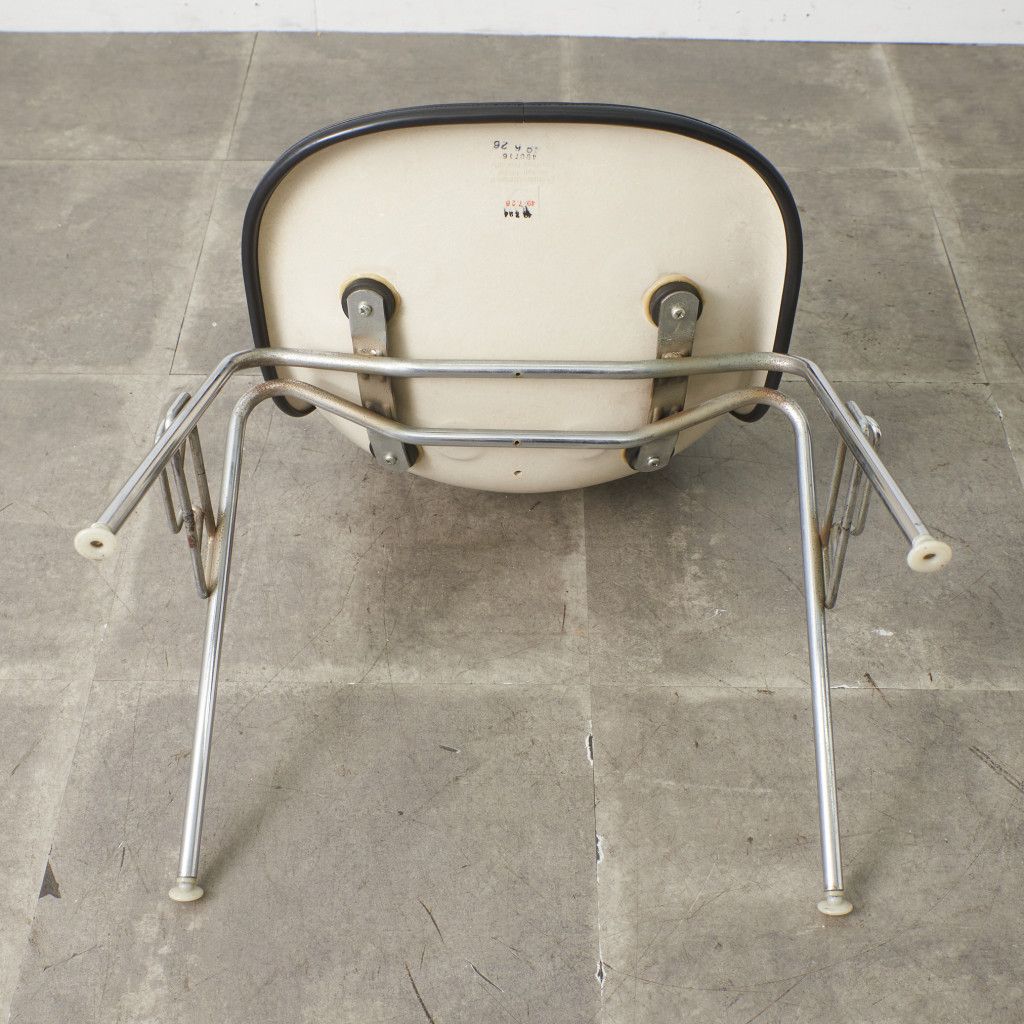 Herman Miller イームズ サイドシェルチェア ヴィンテージ スタッキングベース FRP Eames 椅子 ハーマンミラー ビンテージ 名作 97515