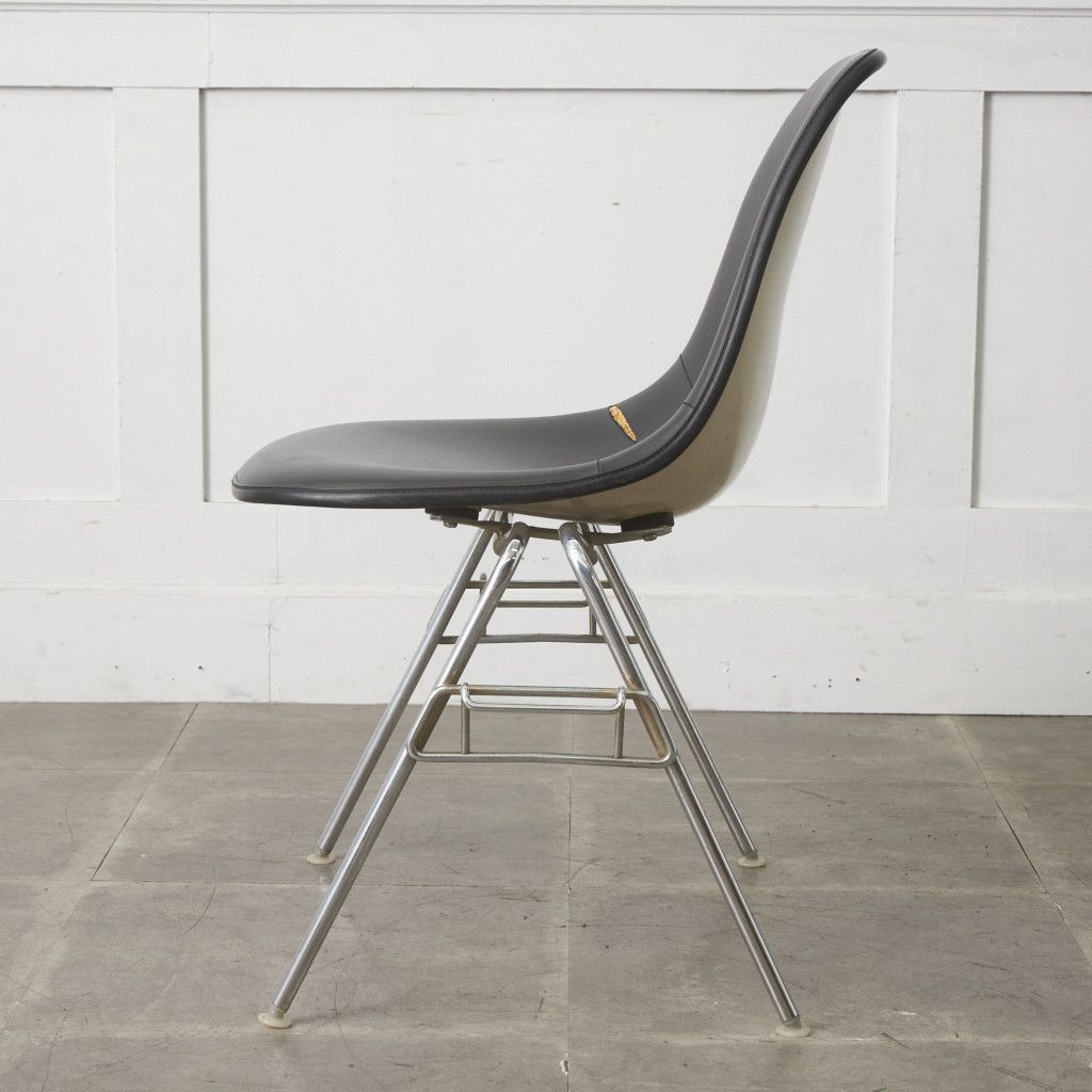 Herman Miller イームズ サイドシェルチェア ヴィンテージ スタッキングベース FRP Eames 椅子 ハーマンミラー ビンテージ 名作 97516