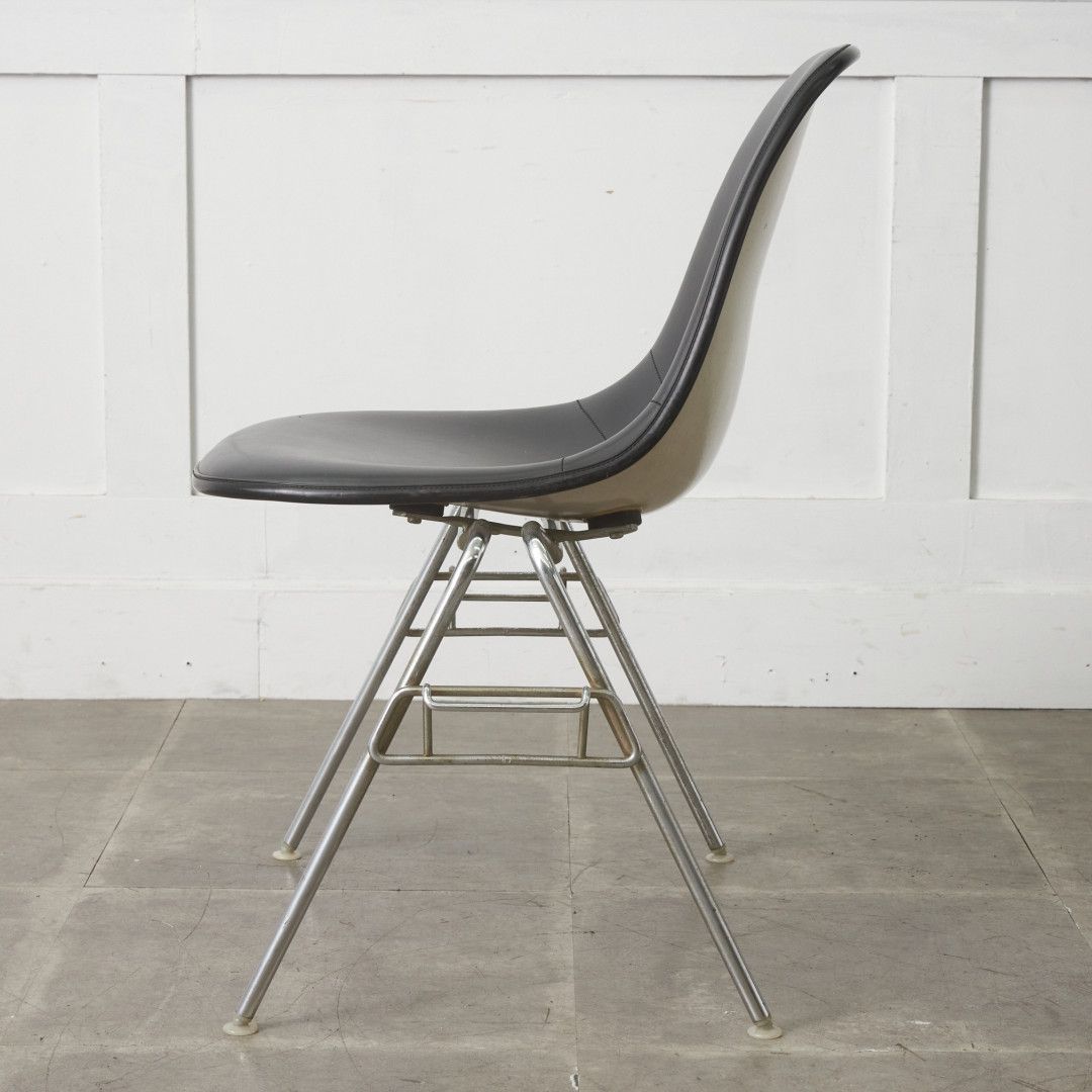 Herman Miller イームズ サイドシェルチェア ヴィンテージ スタッキングベース FRP Eames 椅子 ハーマンミラー ビンテージ 名作 97517 Herman Miller イームズ サイドシェルチェア ヴィンテージ スタッキングベース FRP Eames 椅子 ハーマンミラー ビンテージ 名作 97517