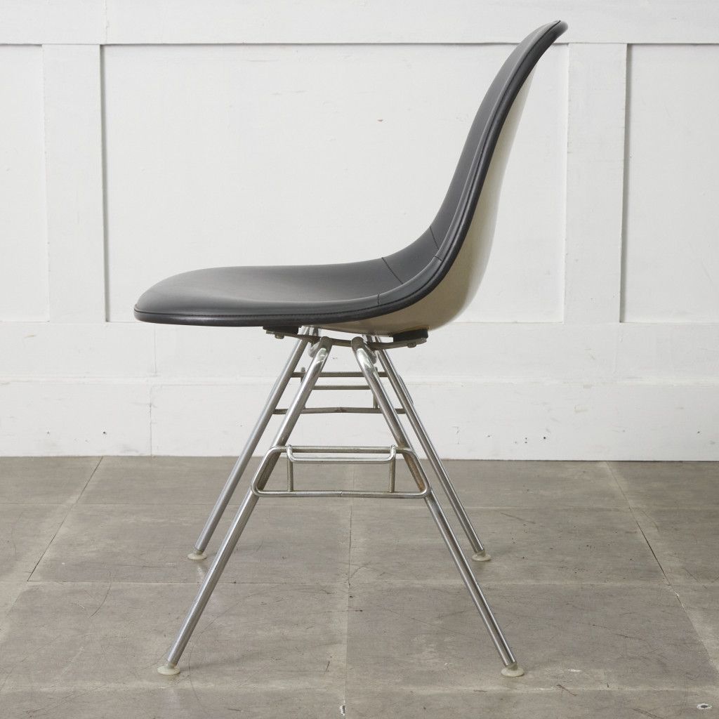 Herman Miller イームズ サイドシェルチェア ヴィンテージ スタッキングベース FRP Eames 椅子 ハーマンミラー ビンテージ 名作 97518