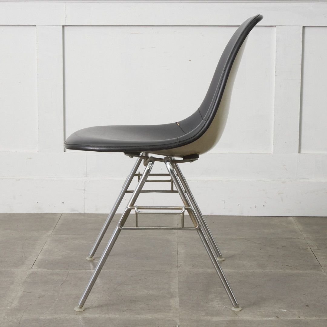 Herman Miller イームズ サイドシェルチェア ヴィンテージ スタッキングベース FRP Eames 椅子 ハーマンミラー ビンテージ 名作 97519