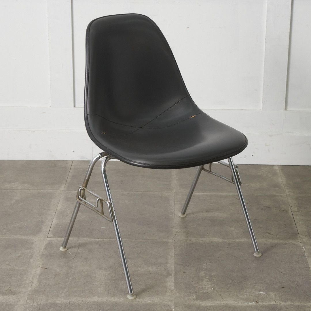 Herman Miller イームズ サイドシェルチェア ヴィンテージ スタッキングベース FRP Eames 椅子 ハーマンミラー ビンテージ 名作 97519