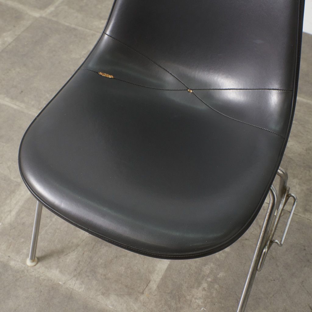 Herman Miller イームズ サイドシェルチェア ヴィンテージ スタッキングベース FRP Eames 椅子 ハーマンミラー ビンテージ 名作 97520