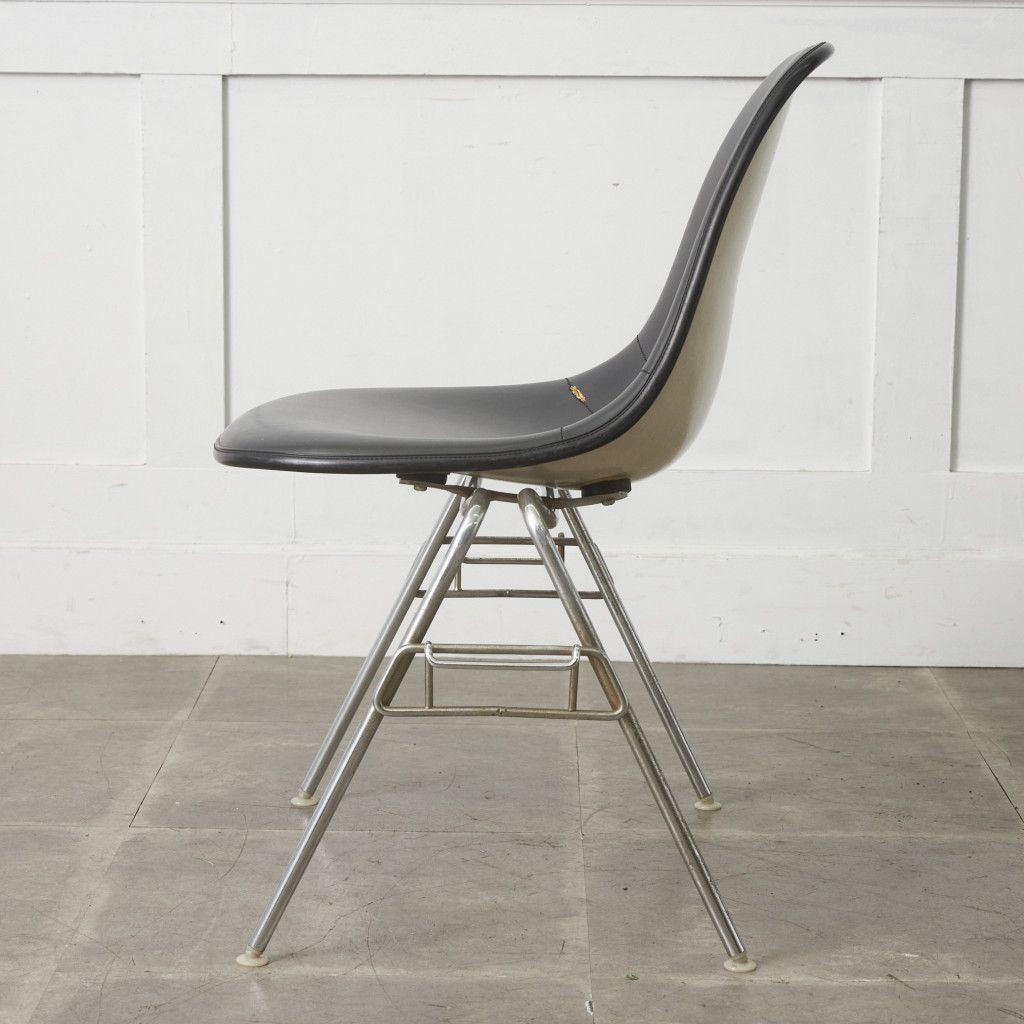 Herman Miller イームズ サイドシェルチェア ヴィンテージ スタッキングベース FRP Eames 椅子 ハーマンミラー ビンテージ 名作 97520
