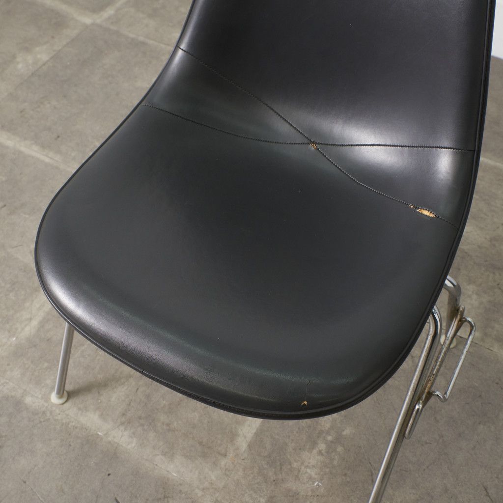Herman Miller イームズ サイドシェルチェア ヴィンテージ スタッキングベース FRP Eames 椅子 ハーマンミラー ビンテージ 名作 97525 Herman Miller イームズ サイドシェルチェア ヴィンテージ スタッキングベース FRP Eames 椅子 ハーマンミラー ビンテージ 名作 97525