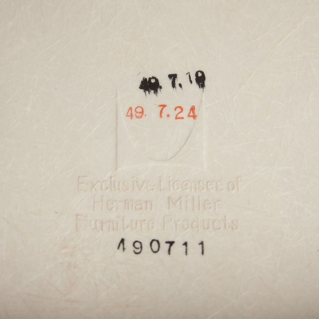 Herman Miller イームズ サイドシェルチェア ヴィンテージ スタッキングベース FRP Eames 椅子 ハーマンミラー ビンテージ 名作 97526