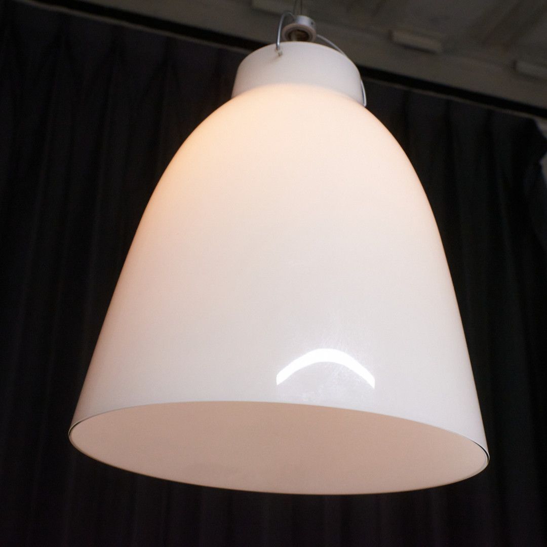 デンマーク CARAVAGGIO ペンダントランプ P3 オパール ガラス Cecilie Manz 天井照明 カラヴァッジオ FRITZ HANSEN 北欧 モダン 97537 デンマーク CARAVAGGIO ペンダントランプ P3 オパール ガラス Cecilie Manz 天井照明 カラヴァッジオ FRITZ HANSEN 北欧 モダン 97537