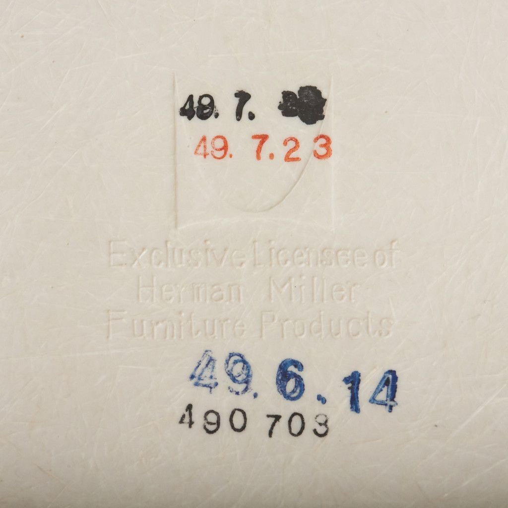 Herman Miller イームズ サイドシェルチェア ヴィンテージ スタッキングベース FRP Eames 椅子 ハーマンミラー ビンテージ 名作 97634