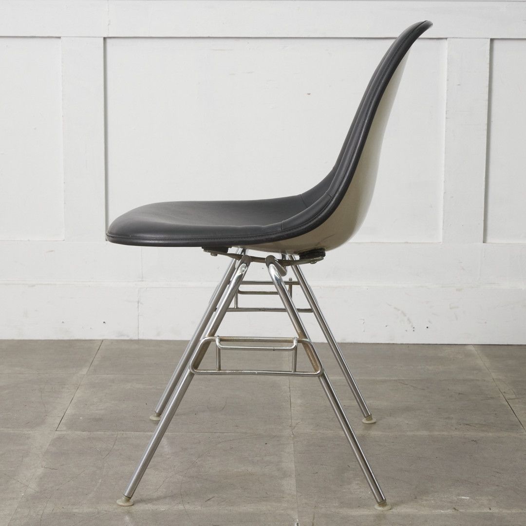 Herman Miller イームズ サイドシェルチェア ヴィンテージ スタッキングベース FRP Eames 椅子 ハーマンミラー ビンテージ 名作 97636