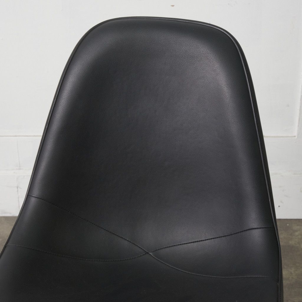 Herman Miller イームズ サイドシェルチェア ヴィンテージ スタッキングベース FRP Eames 椅子 ハーマンミラー ビンテージ 名作 97638 Herman Miller イームズ サイドシェルチェア ヴィンテージ スタッキングベース FRP Eames 椅子 ハーマンミラー ビンテージ 名作 97638