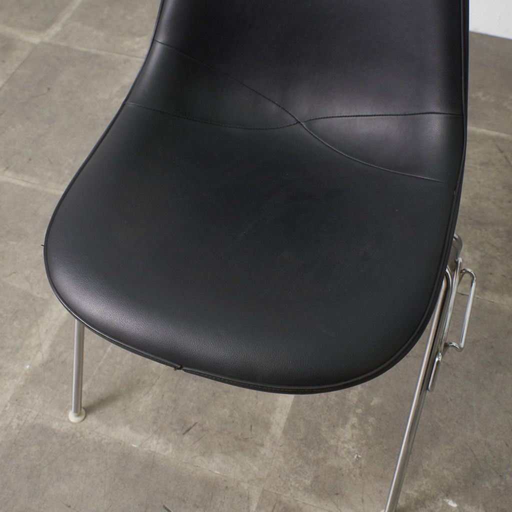 Herman Miller イームズ サイドシェルチェア ヴィンテージ スタッキングベース FRP Eames 椅子 ハーマンミラー ビンテージ 名作 97638 Herman Miller イームズ サイドシェルチェア ヴィンテージ スタッキングベース FRP Eames 椅子 ハーマンミラー ビンテージ 名作 97638