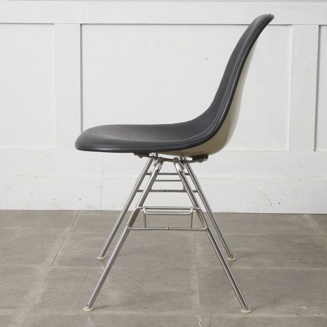 Herman Miller イームズ サイドシェルチェア ヴィンテージ スタッキングベース FRP Eames 椅子 ハーマンミラー ビンテージ 名作 97638 Herman Miller イームズ サイドシェルチェア ヴィンテージ スタッキングベース FRP Eames 椅子 ハーマンミラー ビンテージ 名作 97638