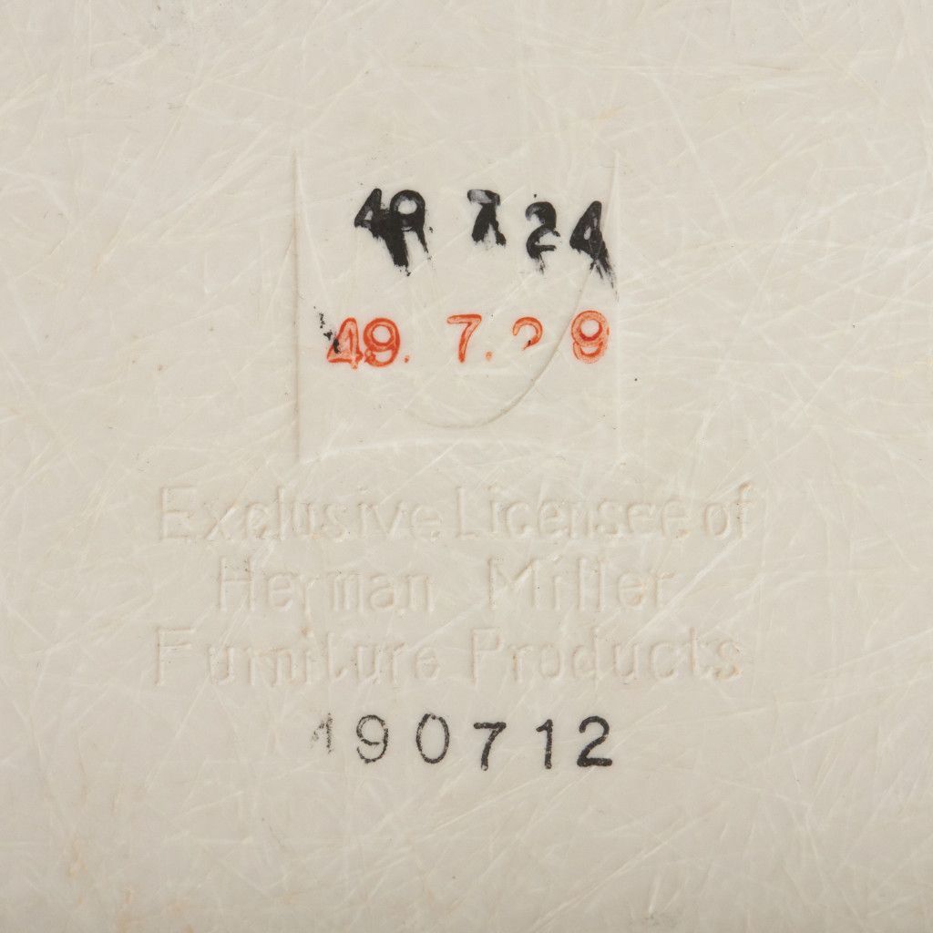 Herman Miller イームズ サイドシェルチェア ヴィンテージ スタッキングベース FRP Eames 椅子 ハーマンミラー ビンテージ 名作 97641