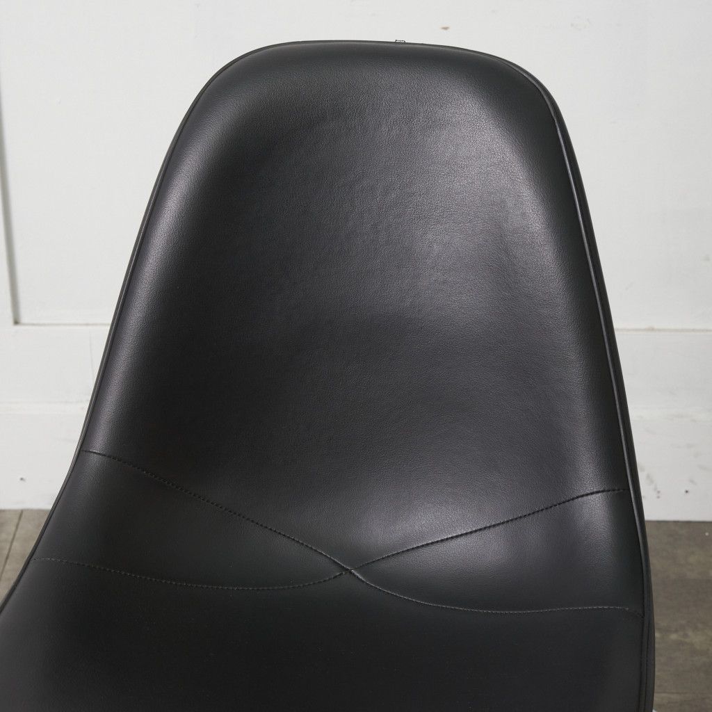 Herman Miller イームズ サイドシェルチェア ヴィンテージ スタッキングベース FRP Eames 椅子 ハーマンミラー ビンテージ 名作 97642 Herman Miller イームズ サイドシェルチェア ヴィンテージ スタッキングベース FRP Eames 椅子 ハーマンミラー ビンテージ 名作 97642