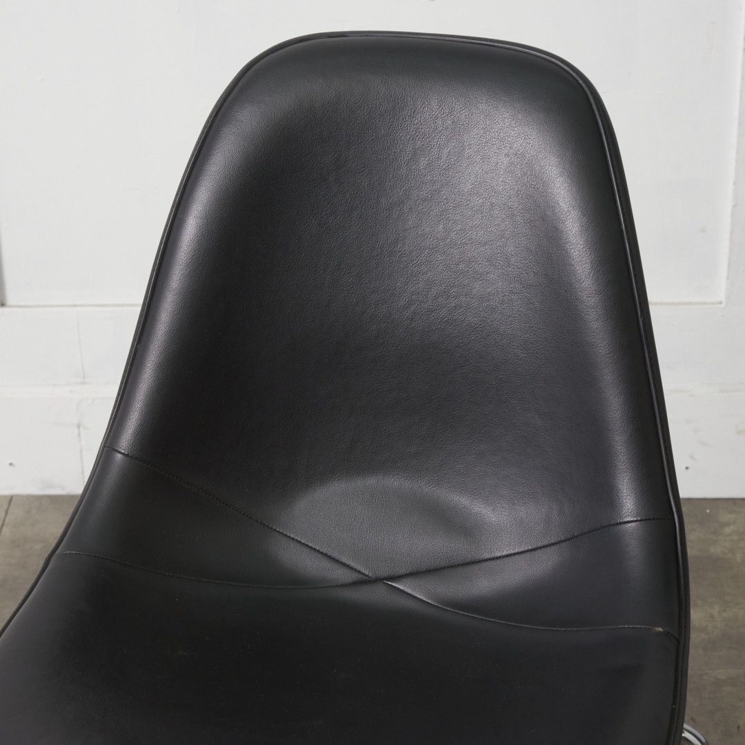 Herman Miller イームズ サイドシェルチェア ヴィンテージ スタッキングベース FRP Eames 椅子 ハーマンミラー ビンテージ 名作 97643