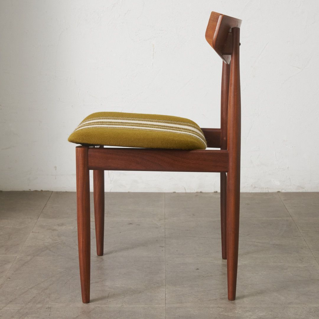 張替済 レア G-Plan Danish ダイニングチェア チーク 英国 ヴィンテージ Ib Kofod Larsen 椅子 パネルバック Danish Art Weaving 97741 張替済 レア G-Plan Danish ダイニングチェア チーク 英国 ヴィンテージ Ib Kofod Larsen 椅子 パネルバック Danish Art Weaving 97741