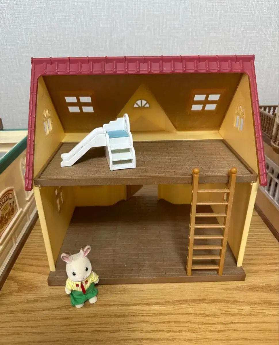 シルバニアファミリー 2階建てジップ