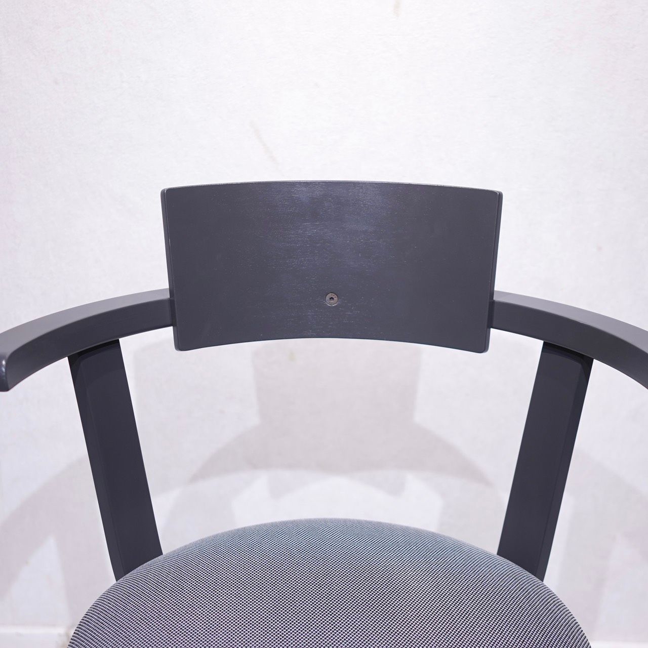 Artek アルテック RIVAL CHAIR ライバルチェア ダイニングチェア アームチェア デスクチェア 回転式 チェア 椅子 ブラック モダン 北欧 ミニマル Artek アルテック RIVAL CHAIR ライバルチェア ダイニングチェア アームチェア デスクチェア 回転式 チェア 椅子 ブラック モダン 北欧 ミニマル