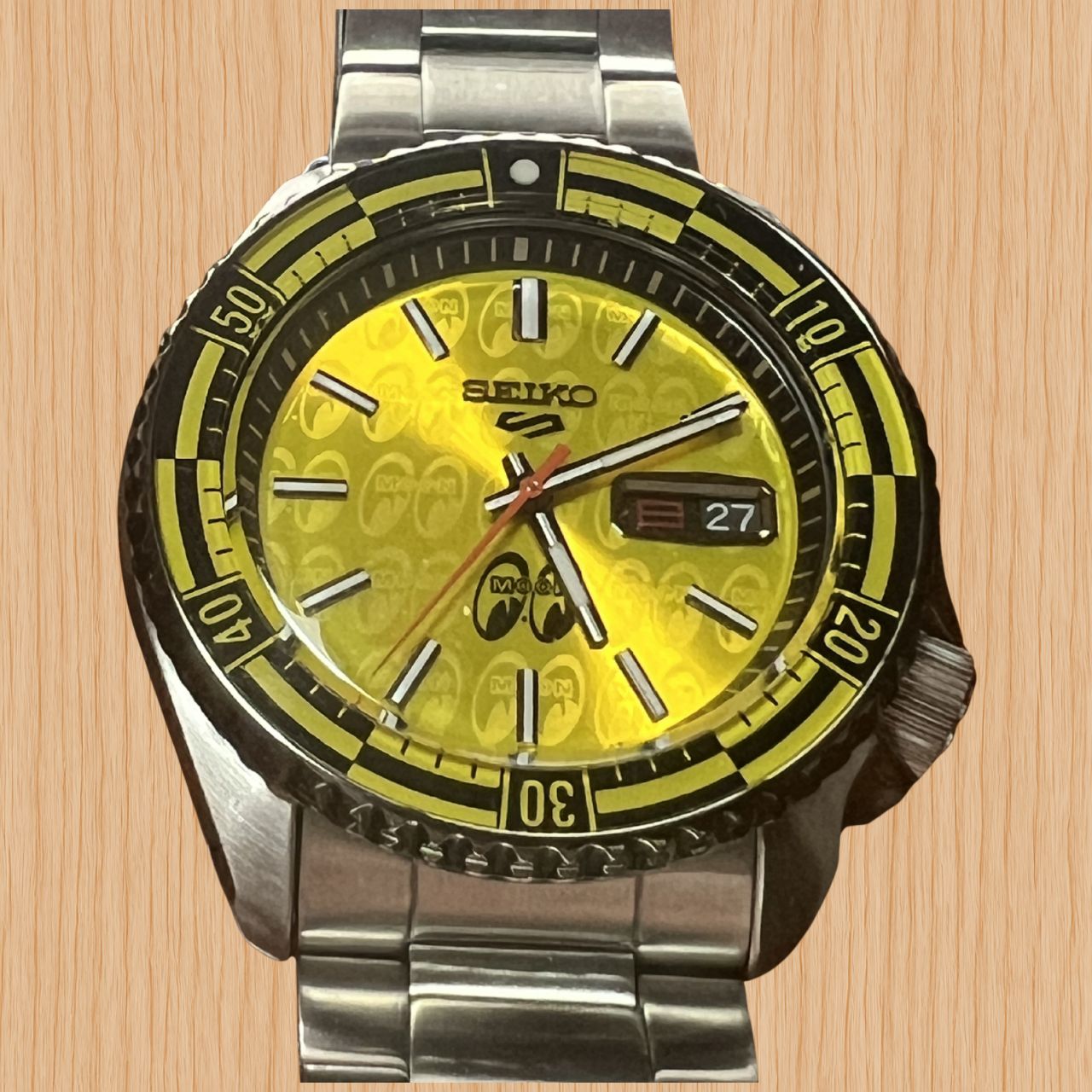 SEIKO 5 SPORTS MOONコラボ ダイバー風 自動巻き メンズ腕時計　2025年製 70,400円