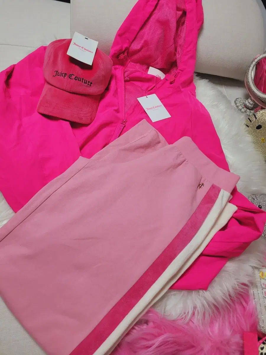 JUICY COUTURE ジューシークチュール ピンク トレーニングウェア