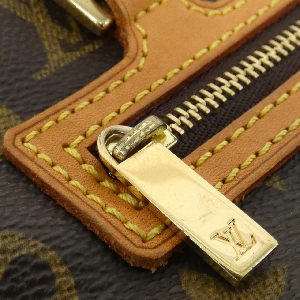 LOUIS VUITTON ルイヴィトン モノグラム シテMM ショルダーバッグ M51182 Louis Vuitton ルイヴィトン モノグラム シテMM M51182 ショルダー