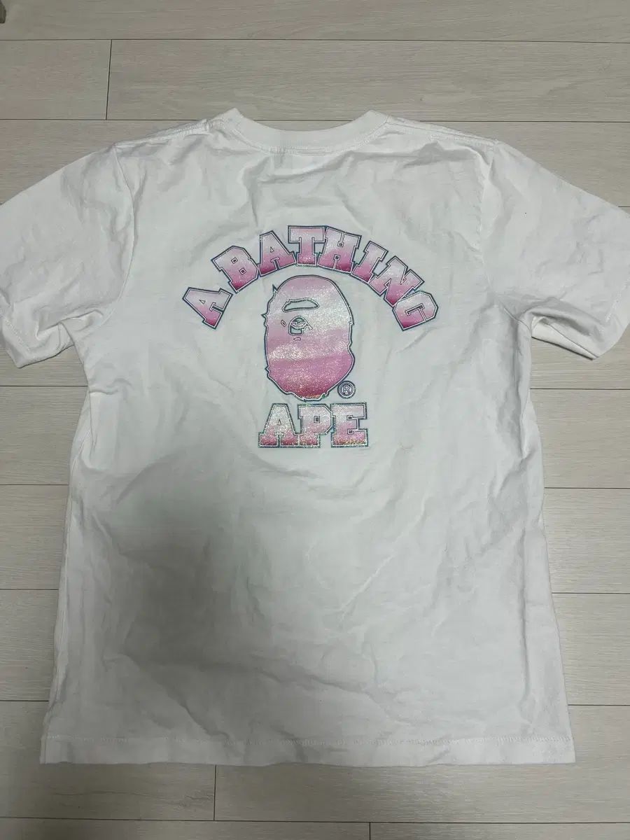 A BATHING APE アベイシングエイプ ピンク 半袖 Tシャツ