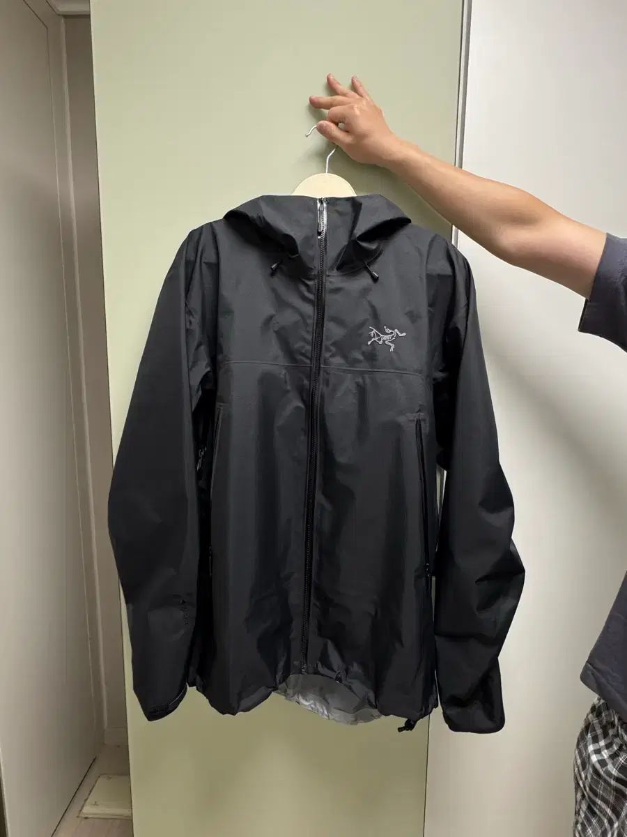 ARC'TERYX アークテリクス ベータ SL ブラック Lサイズ 出品