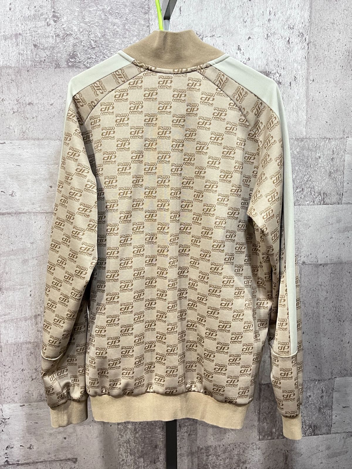 美品 プーマ CORE HERITAGE モノグラム トラックスーツ 上L下M