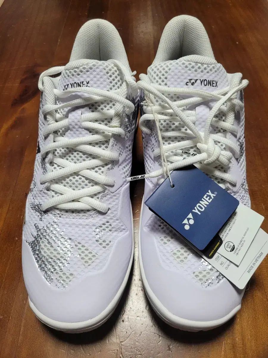 YONEX ヨネックス スニーカー イクリプション Z