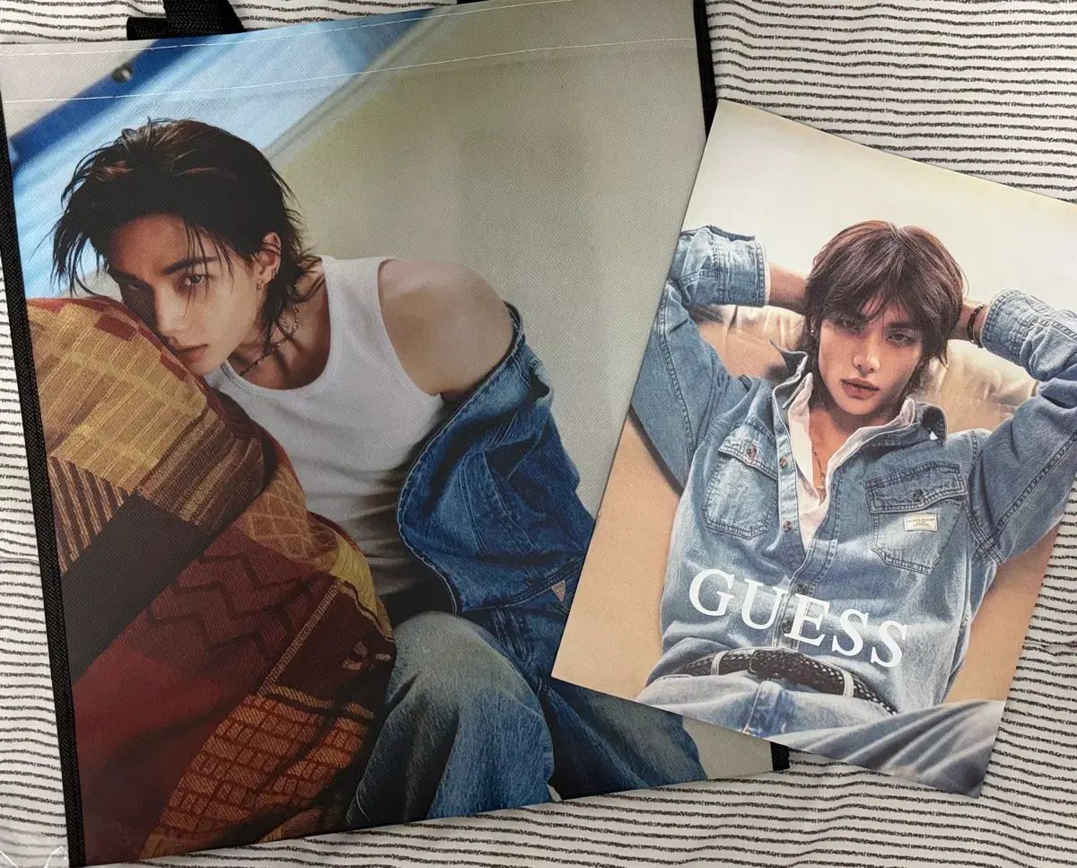 GUESS ヒョンジン(HYUNJIN) タポリンバッグ + 雑誌