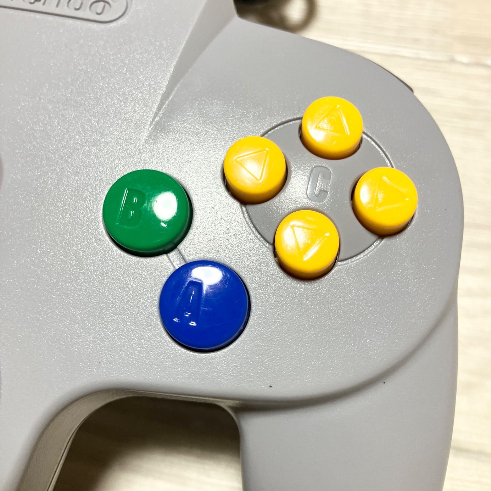 極美品　未使用に近い　ニンテンドー64本体　外箱　内ビニール袋　取扱説明書付き　Nintendo 任天堂