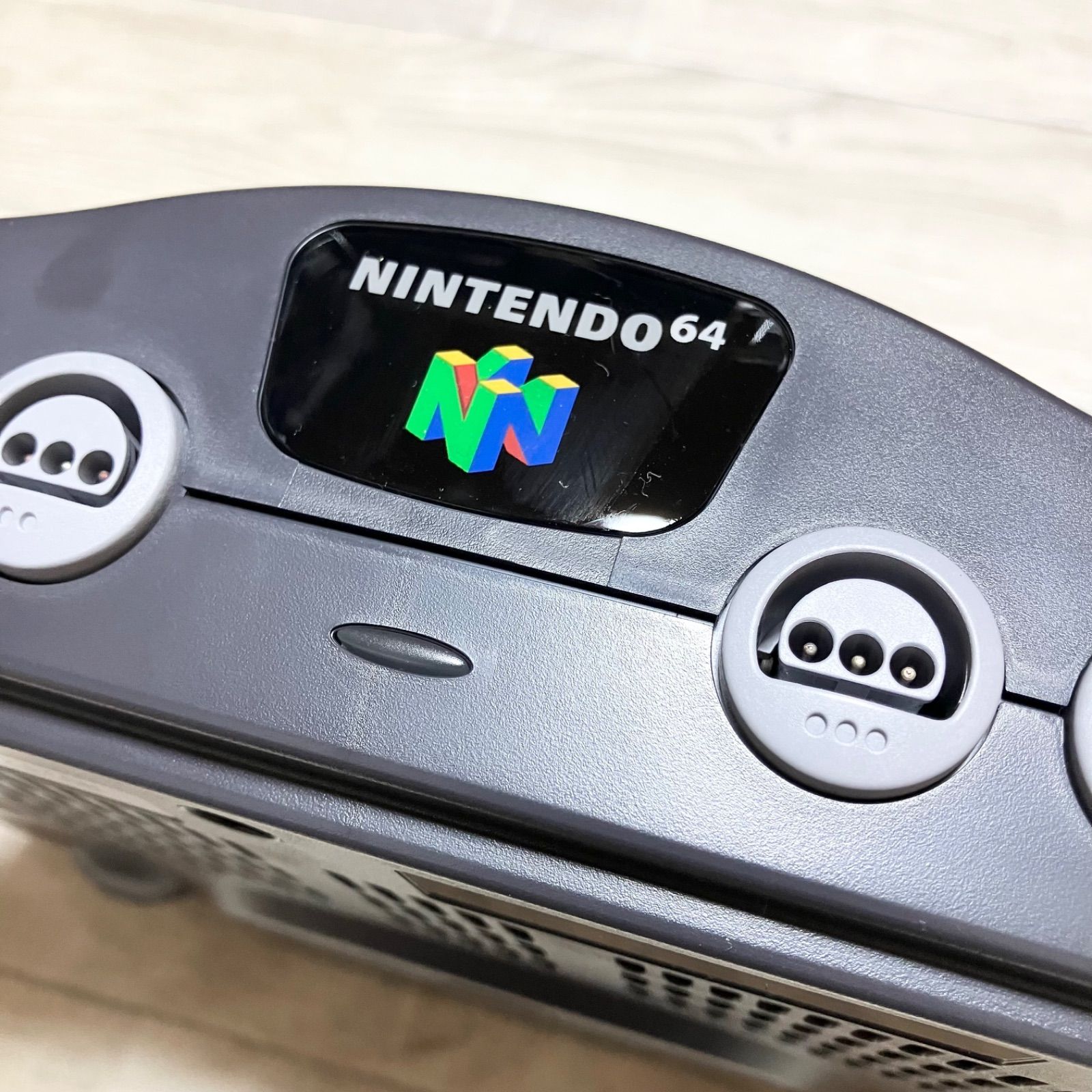 極美品　未使用に近い　ニンテンドー64本体　外箱　内ビニール袋　取扱説明書付き　Nintendo 任天堂