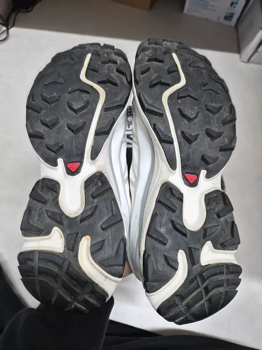 SALOMON サロモン XT-6 ADV 285