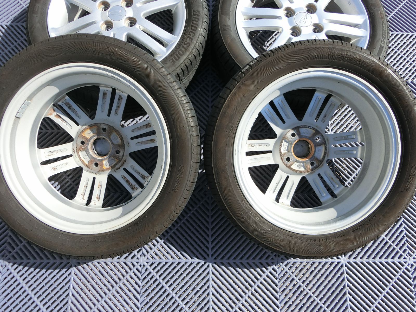 995] 送料無料 ダイハツ純正 15インチ アルミホイール 15×4.5J +45
