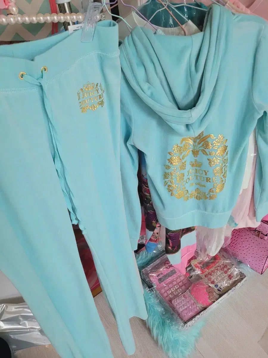 JUICY COUTURE ジューシークチュール ツアーベルベット トレーニングウェア セット スカイブルー