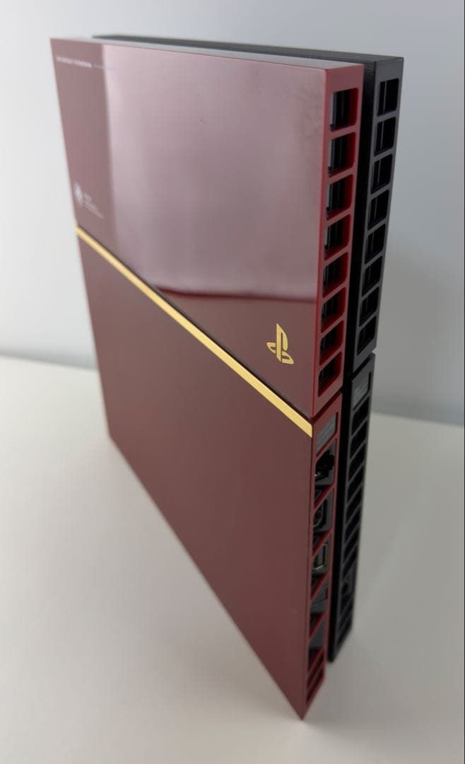 PS4 メタルギア V ザ・ファントムペイン 500GB 本体 プレステ4 METAL GEAR SOLID PHANTOM PS4 メタルギア V ザ・ファントムペイン 500GB 本体 プレステ4 METAL GEAR SOLID PHANTOM