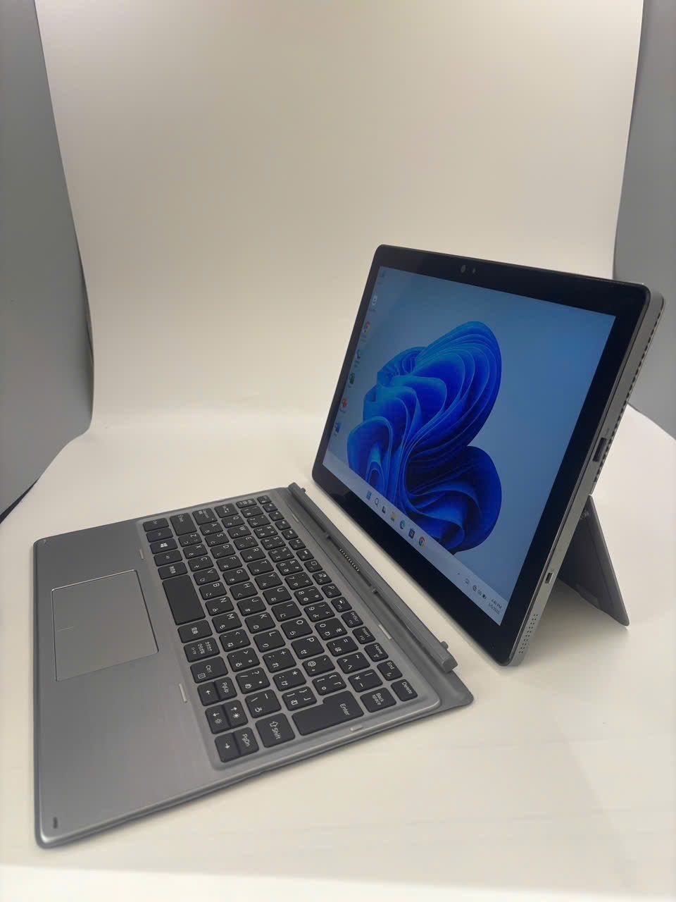 Dell Latitude 7210 2in1 i5-10310U タッチタブレット　LTE対応