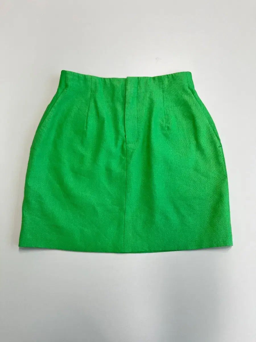 正規品/新品 ヒロイン LYNN リネングリーン ミニ スカート