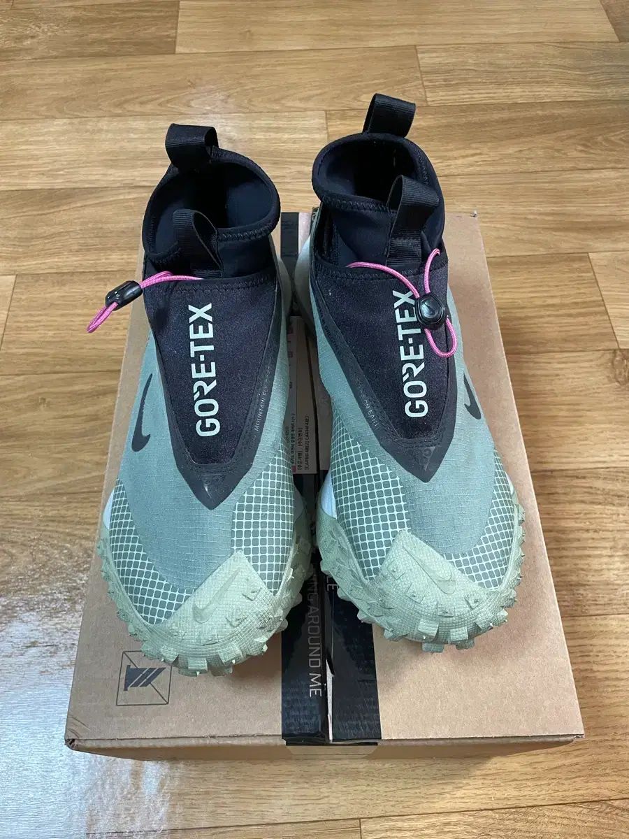 260 NIKE ACG マウンテン フライ GORE-TEX クレー グリーン