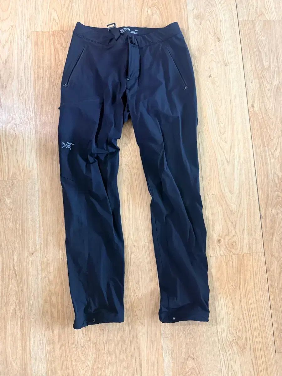ARC'TERYX(アークテリクス) GAMMA(ガンマ) Lt ソフトシェル パンツ