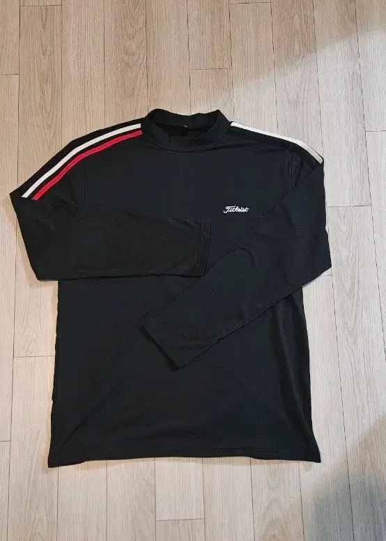 タイトリスト ブラック 長袖 Tシャツ 110