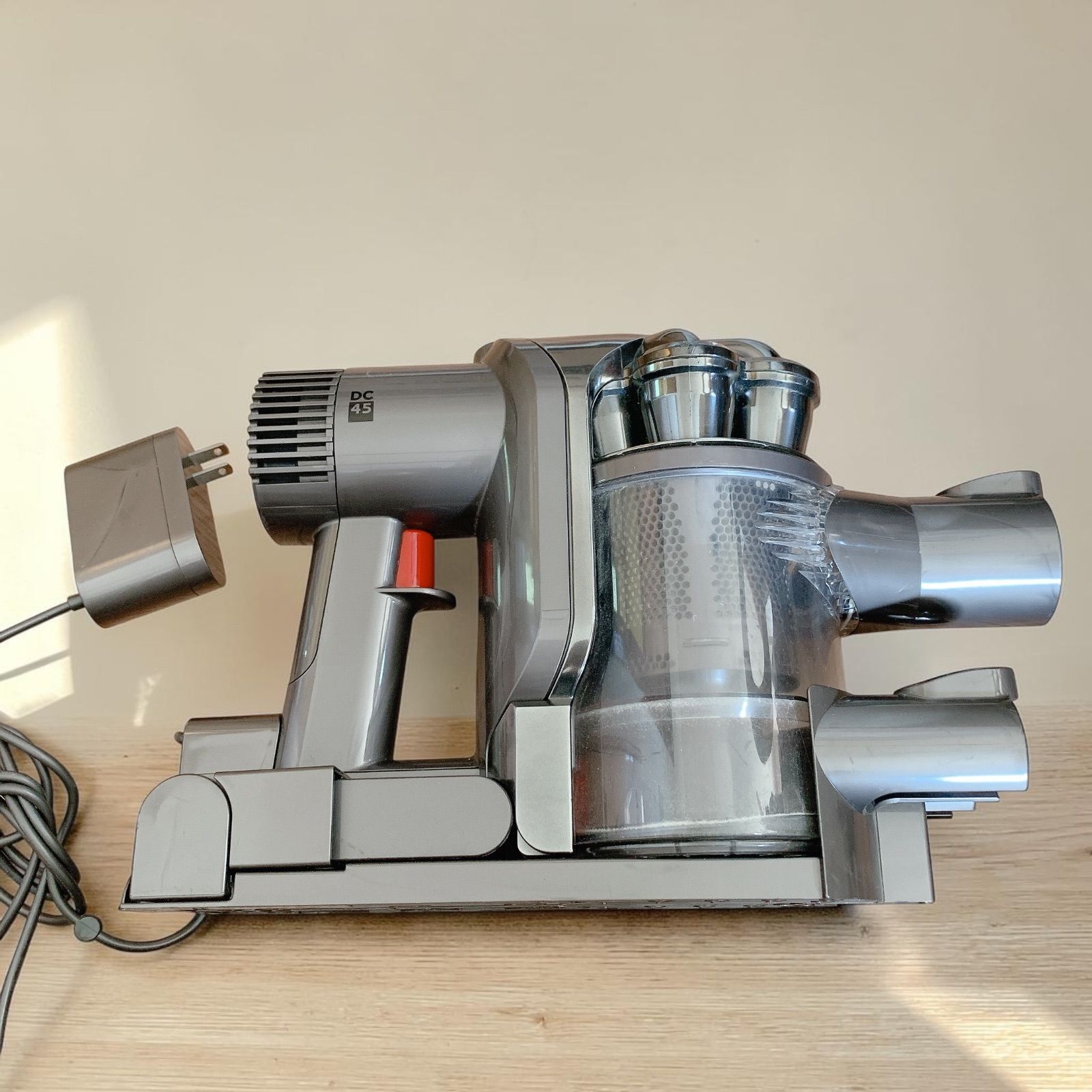 ダイソン DC45 コードレス掃除機 #1513-0224-3 dyson スティック