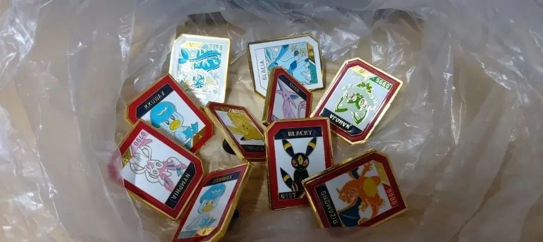 直接取引) ポケットモンスター イサクトースト コラボ バッジ